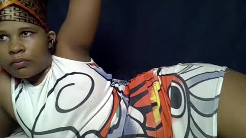 queen_polite1 online show from 04/09/26, 06:19