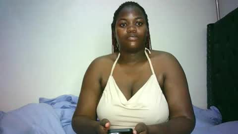 Queen Sara online show from 04/08/26, 02:44