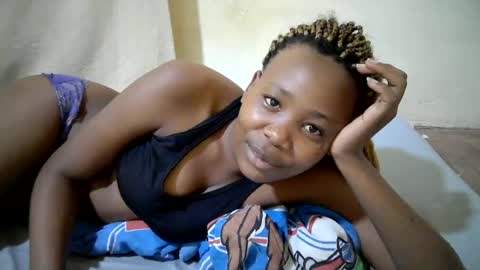 queen_slender online show from 08/02/26, 11:52