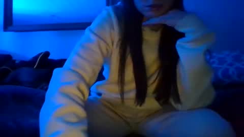 queenbee6269 online show from 12/18/24, 10:40