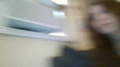 queencrimsonlvx online show from 05/04/26, 09:22