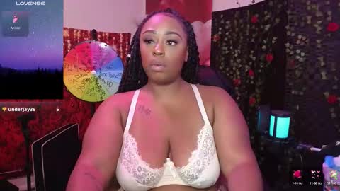 Queen Cherise Roze online show from 10/31/25, 04:24