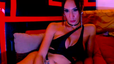 LadyAlpa online show from 12/30/24, 08:04