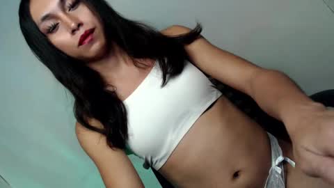 just call me QUEEN and ill be there online show from 03/11/25, 05:35