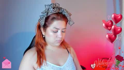 Snapshot of queengrett chatting on 02/16/26, 06:37 Queen online show from 02/16/26, 06:37