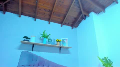 Queen online show from 03/15/26, 03:29