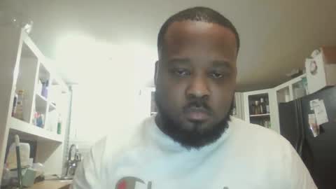 Snapshot of queenking55 chatting on 12/02/24, 07:03 Queen N King Fun Night online show from 12/02/24, 07:03