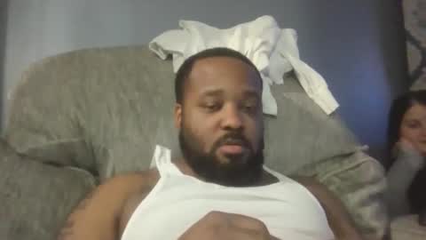 Snapshot of queenking55 chatting on 12/19/24, 07:51 Queen N King Fun Night online show from 12/19/24, 07:51