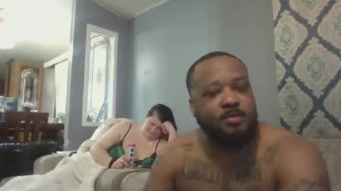 Snapshot of queenking55 chatting on 02/20/25, 05:12 Queen N King Fun Night online show from 02/20/25, 05:12