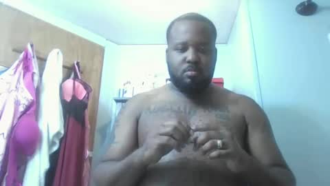 Snapshot of queenking55 chatting on 09/15/25, 05:40 Queen N King Fun Night online show from 09/15/25, 05:40