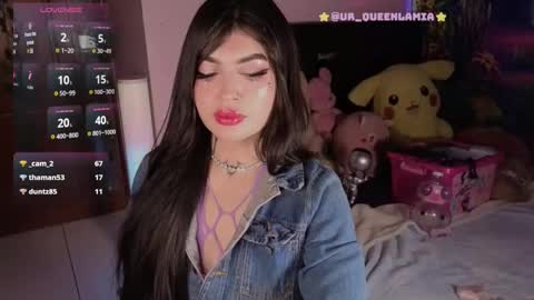 Snapshot of queenlamia chatting on 03/10/25, 12:48 Taurus online show from 03/10/25, 12:48