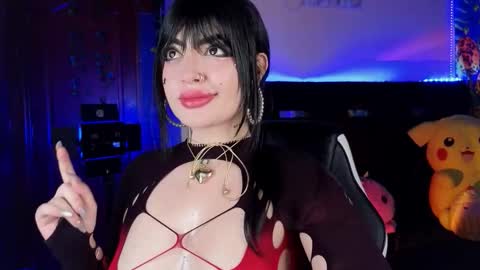 Snapshot of queenlamia chatting on 11/07/25, 06:46 Taurus online show from 11/07/25, 06:46