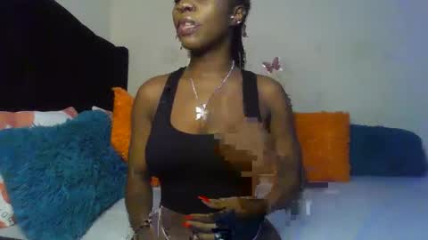 queenmavela_ online show from 02/15/26, 07:32