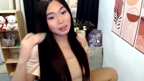 Mikka online show from 04/04/26, 03:31