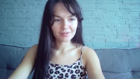 QueenOfModels online show from 11/06/25, 08:48