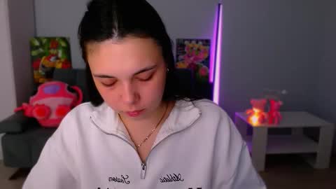 Patricia online show from 10/25/25, 04:46