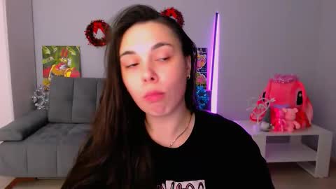 Patricia online show from 11/28/25, 04:09