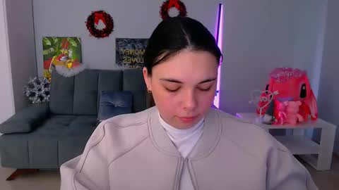 Patricia online show from 12/04/25, 08:56