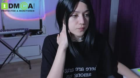     follow my new insta  online show from 04/03/26, 08:29