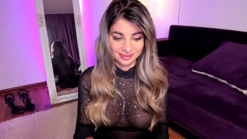 Queennofyuredreams online show from 05/17/26, 09:55