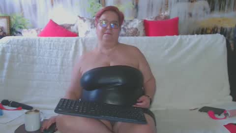 QueenPammy online show from 01/30/25, 10:08