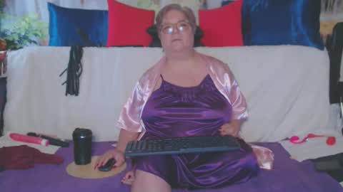 QueenPammy online show from 02/11/26, 07:02
