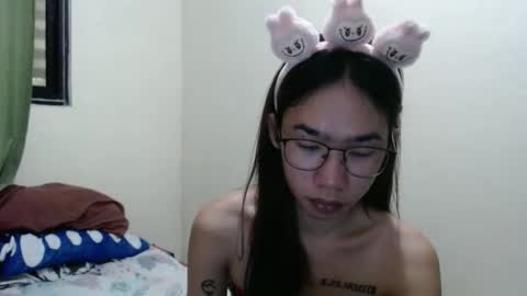 Snapshot of queenpaulaxx chatting on 11/09/25, 04:55 Paula watson online show from 11/09/25, 04:55