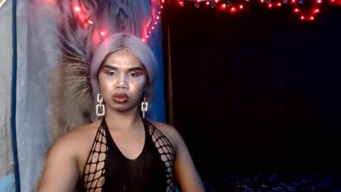 queenpinayebony_xx online show from 05/28/26, 03:09