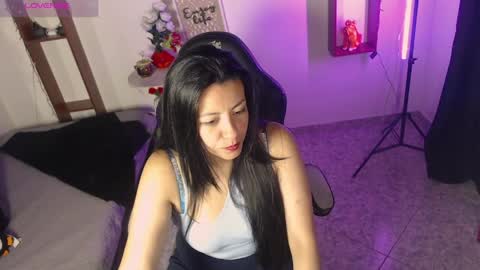 queenrose94 online show from 04/08/26, 12:38