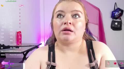 Samantha online show from 09/20/25, 01:17