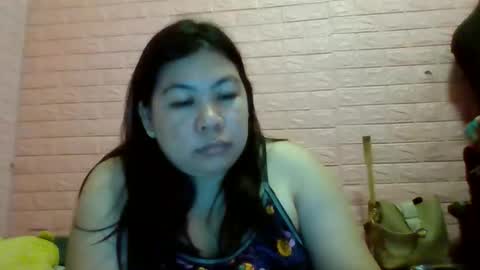 Queen online show from 10/20/25, 09:21