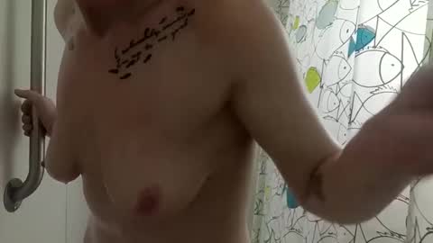 queenstonermami online show from 12/23/24, 11:49