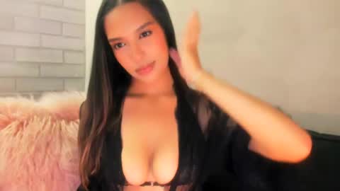 Val  -  online show from 06/27/26, 03:33
