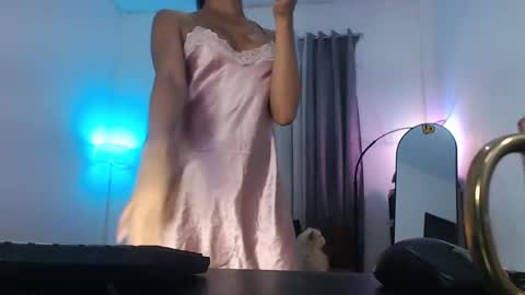 ValentinaMoone online show from 12/05/24, 08:33