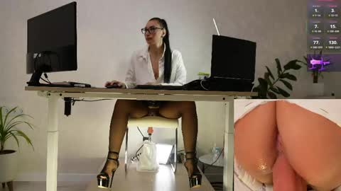 Viktoria online show from 04/01/26, 10:05