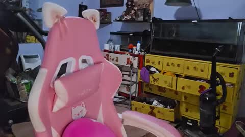 Snapshot of queer_burrito chatting on 02/24/26, 11:58 Sky Burrito online show from 02/24/26, 11:58