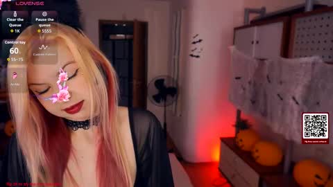 Tate online show from 10/18/25, 04:15