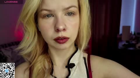 Tate online show from 04/12/26, 06:18