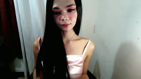 quenny121698 online show from 10/05/25, 06:34