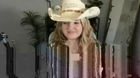 Bri online show from 12/01/25, 02:16