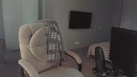 quietluxury online show from 05/20/26, 12:11