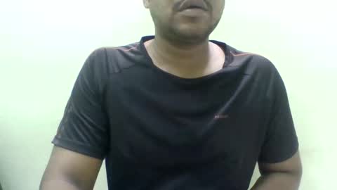 Snapshot of quietlyyours chatting on 02/13/26, 09:11 quietlyyours online show from 02/13/26, 09:11