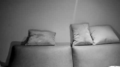 Snapshot of quik32 chatting on 03/10/25, 04:17 quik32 online show from 03/10/25, 04:17