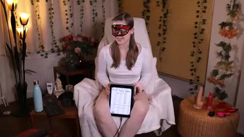 QuinnMonroe online show from 02/26/25, 08:11