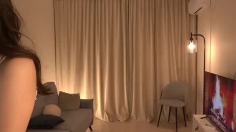 Snapshot of qwelbi chatting on 10/05/25, 05:11 kiri online show from 10/05/25, 05:11