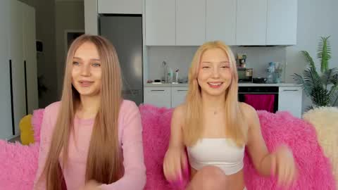 Leya online show from 04/02/26, 08:56