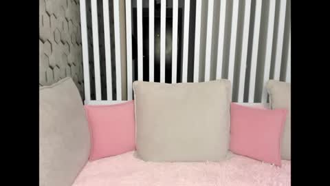 Leya online show from 04/05/26, 09:39