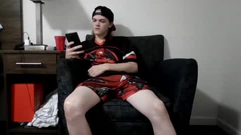 Snapshot of r_monkey583 chatting on 10/02/25, 04:19 r_monkey583 online show from 10/02/25, 04:19