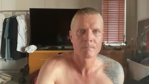 rabbit_eyes69 online show from 04/17/26, 04:48