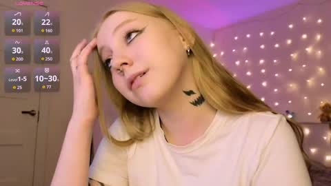 Rebecca  Becc online show from 04/13/26, 05:29